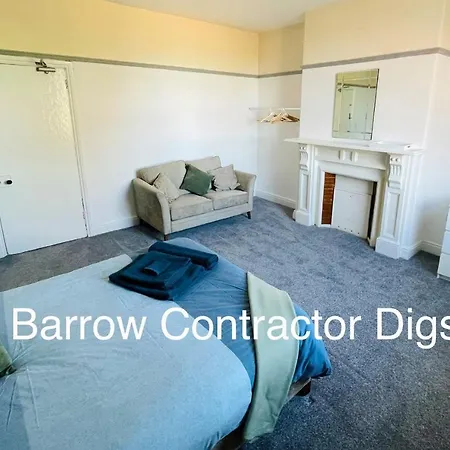 Contractor Digs, Serviced Accommodation, From Pensjonat *